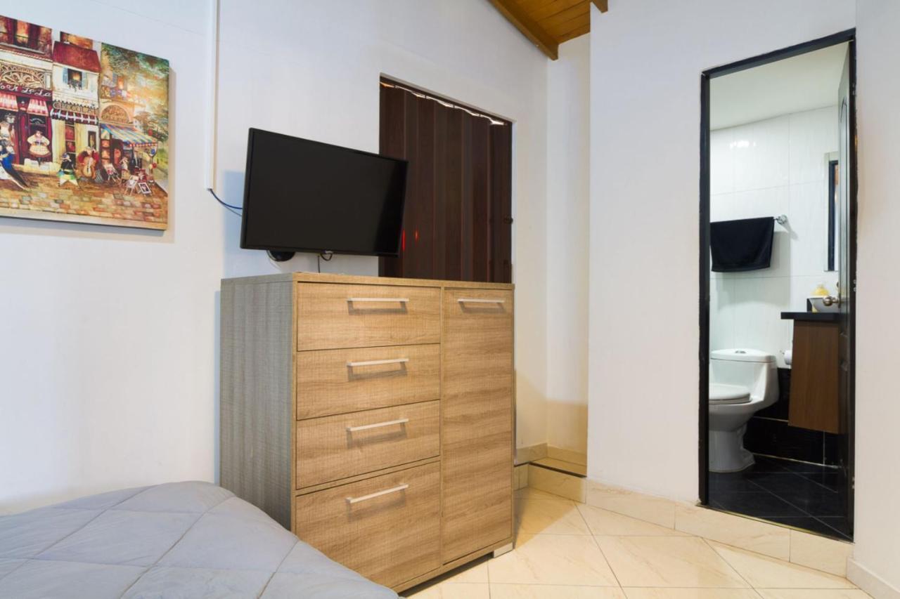Poblado Brownstone Daire Medellín Dış mekan fotoğraf