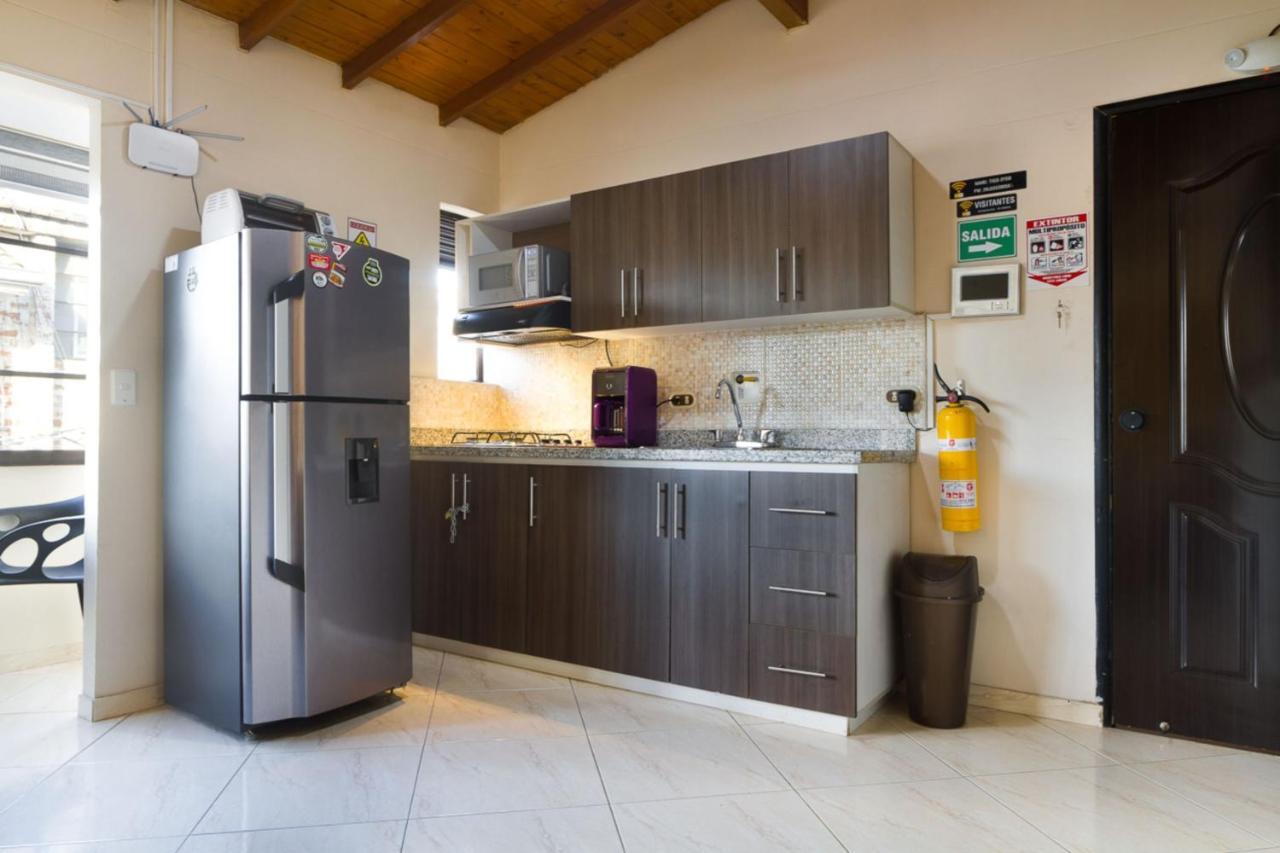 Poblado Brownstone Daire Medellín Dış mekan fotoğraf